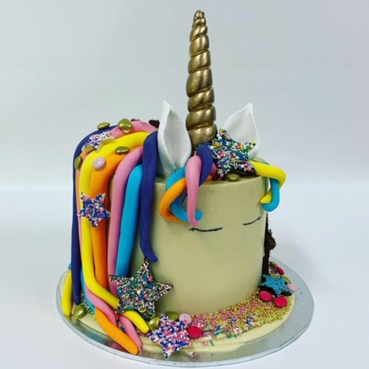 Smashing Cake Unicorn Smashing Cake